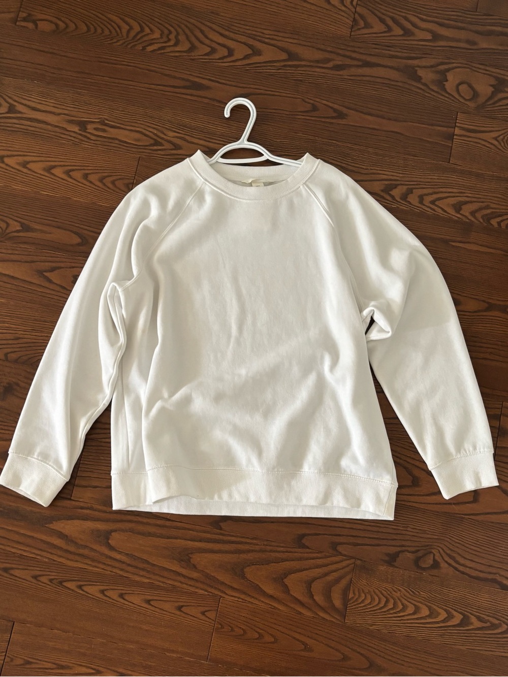 Women's Scoop Neck Sweatshirt - White